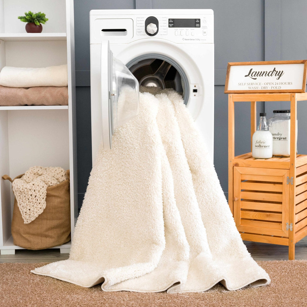 Judy Solid White Washable Rug - Sweet Water Decor - Rugs