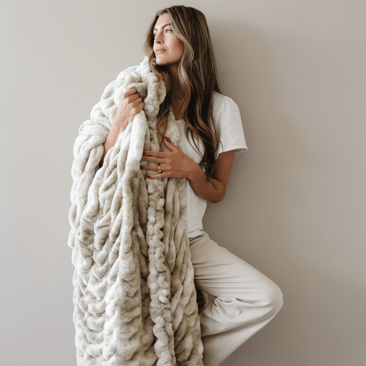 DOUBLE RUCHED FAUX FUR THROW BLANKETS - Sweet Water Decor - Blankets