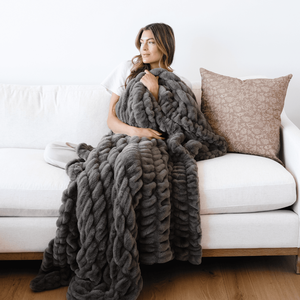 DOUBLE RUCHED FAUX FUR THROW BLANKETS - Sweet Water Decor - Blankets