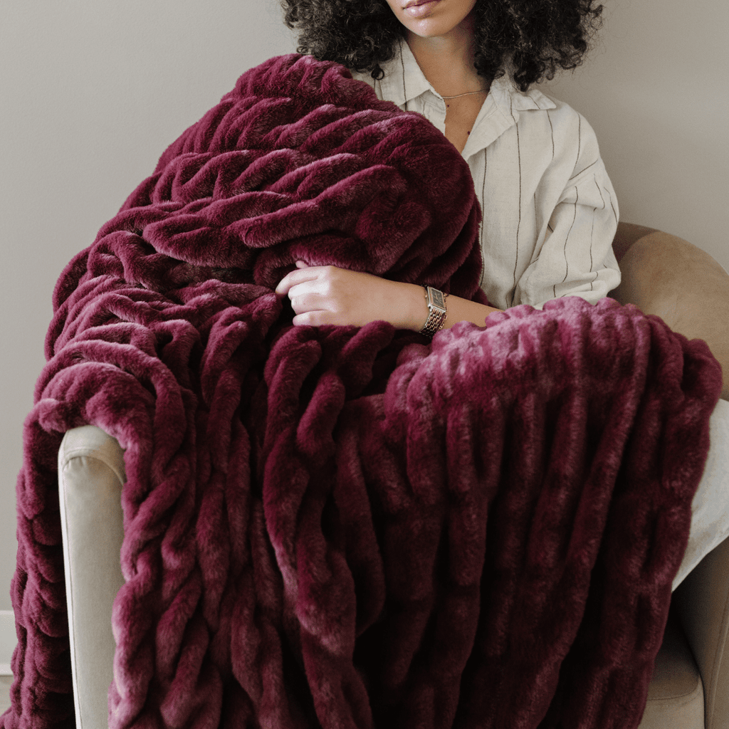 DOUBLE RUCHED FAUX FUR THROW BLANKETS - Sweet Water Decor - Blankets