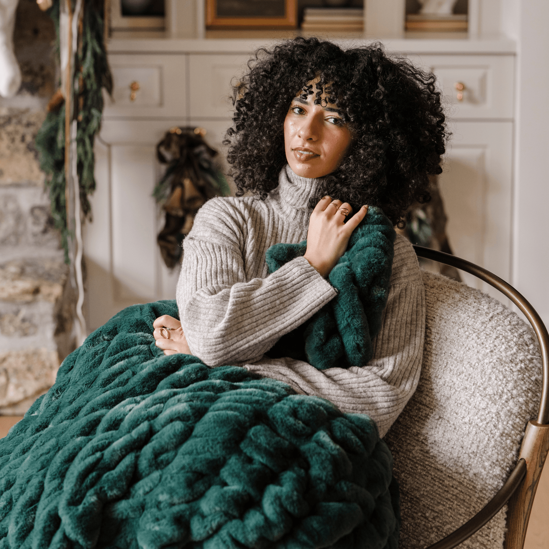 DOUBLE RUCHED FAUX FUR THROW BLANKETS - Sweet Water Decor - Blankets
