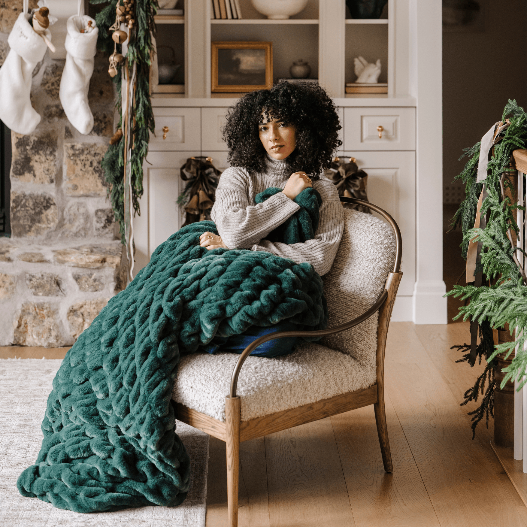 DOUBLE RUCHED FAUX FUR THROW BLANKETS - Sweet Water Decor - Blankets
