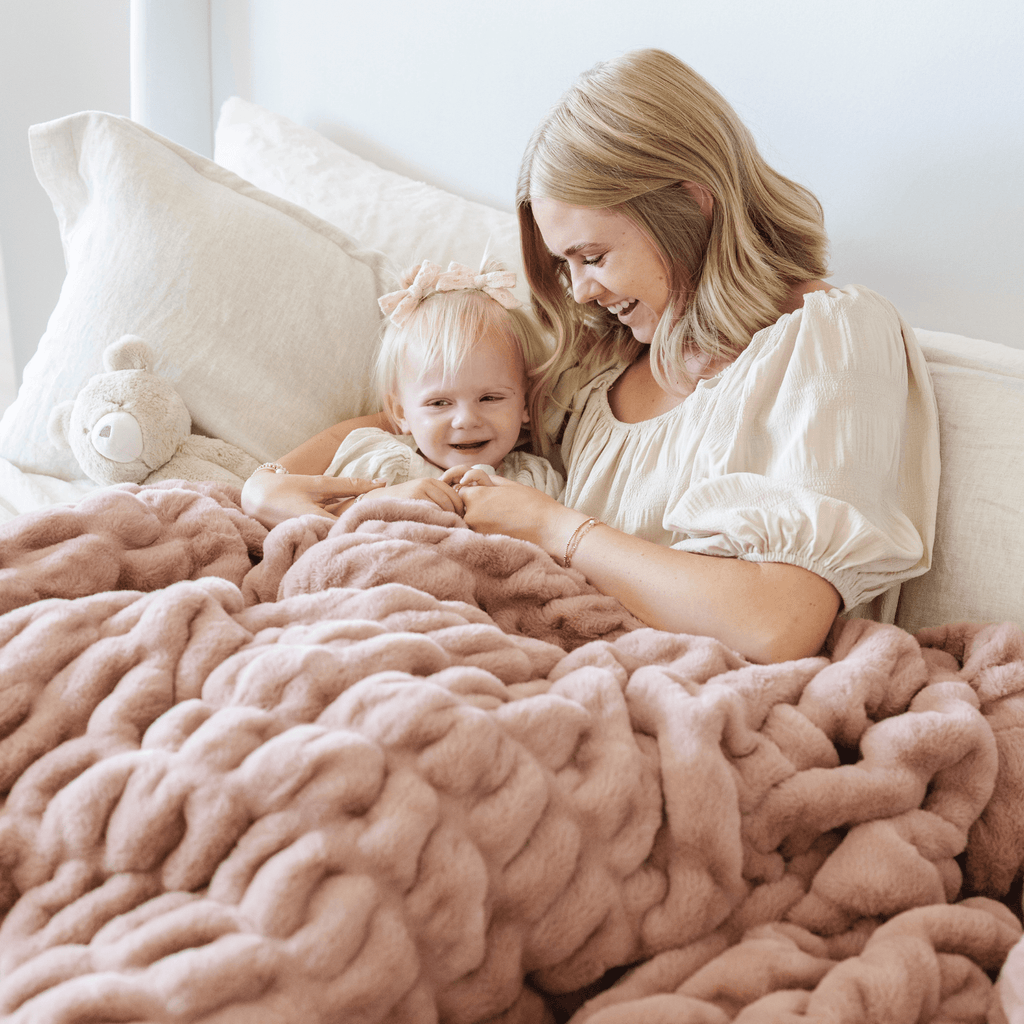 DOUBLE RUCHED FAUX FUR THROW BLANKETS - Sweet Water Decor - Blankets