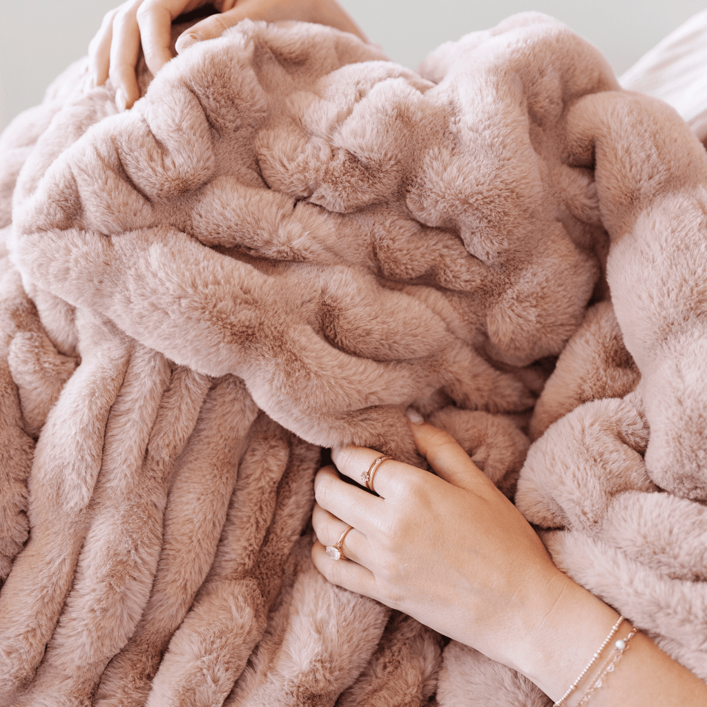 DOUBLE RUCHED FAUX FUR THROW BLANKETS - Sweet Water Decor - Blankets