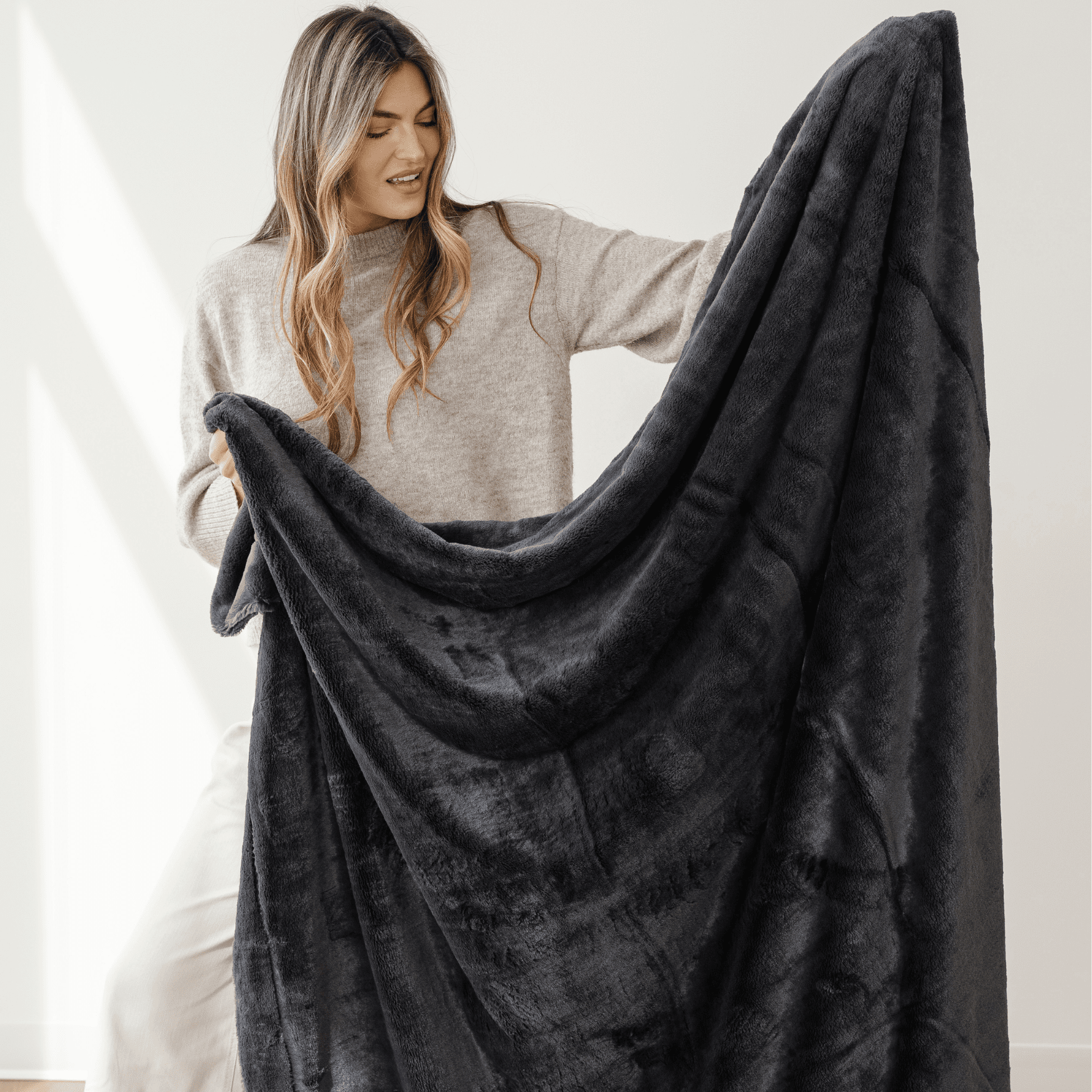 LUSH THROW BLANKETS - Sweet Water Decor - Blankets