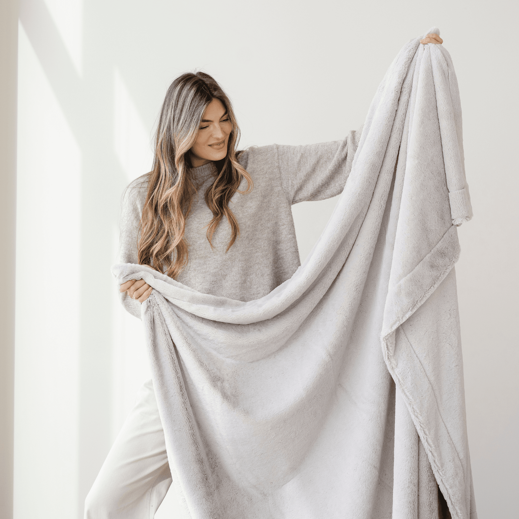 LUSH THROW BLANKETS - Sweet Water Decor - Blankets