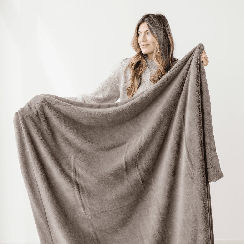 LUSH THROW BLANKETS - Sweet Water Decor - Blankets