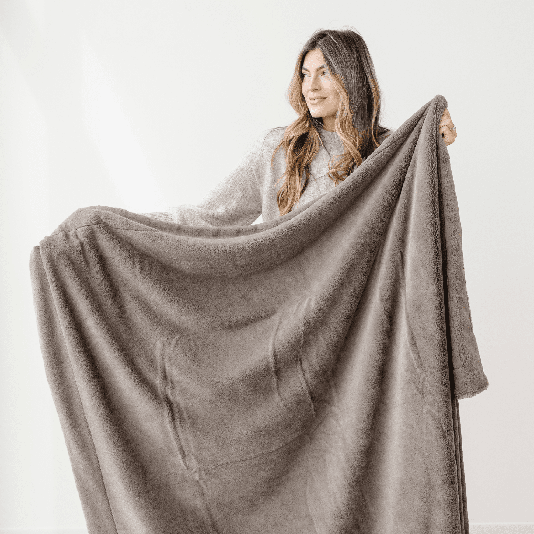 LUSH THROW BLANKETS - Sweet Water Decor - Blankets
